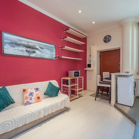 מילאנו Xenia Apartments - Colorful Apartment In Fiera Area מראה חיצוני תמונה